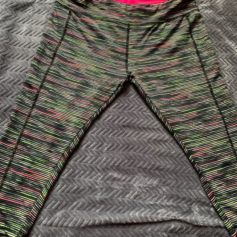Love Nation || Colorful Striped Mid-waisted Capri